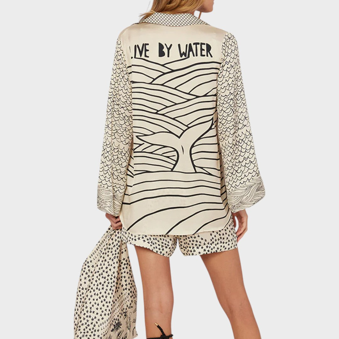 Arial | Conjunto de Camisa Y Pantalones Cortos Con Cullo En V