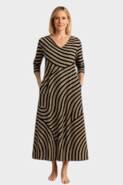 AYLA | Cámara Vintage a Rayas